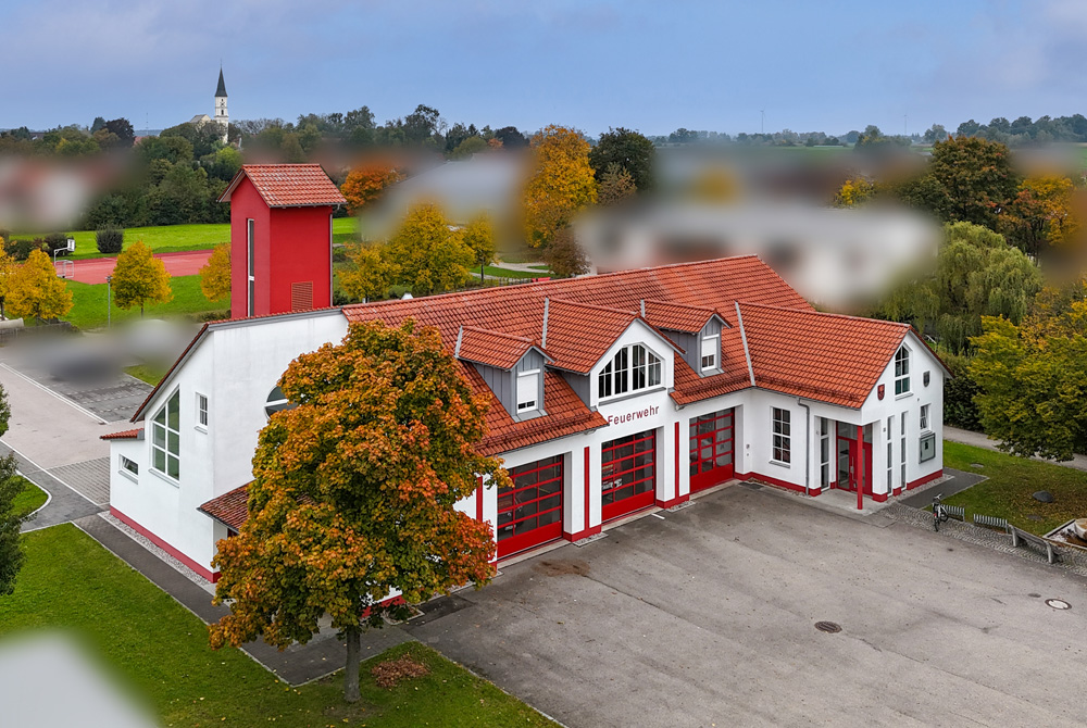 Feuerwehrhaus – Vereint Technik, Präzision und Sicherheit