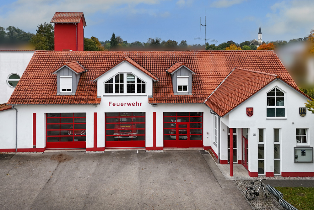 Feuerwehrhaus – Vereint Technik, Präzision und Sicherheit